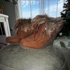 Brown Faux Fur Lined Wedge Boots